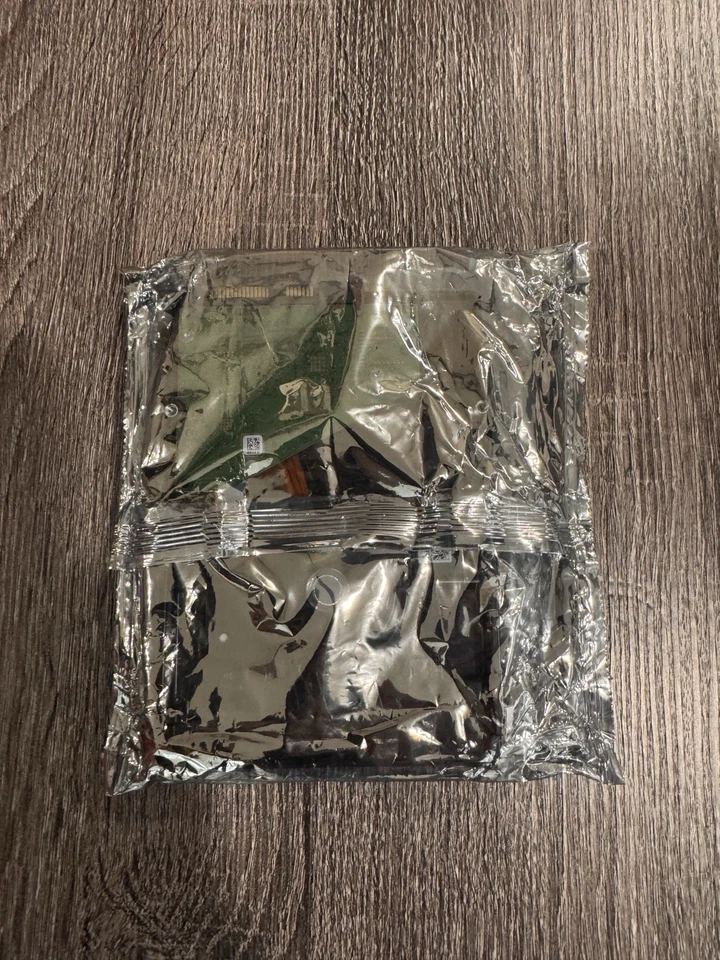 Seagate ST3000VX009 SkyHawk Surveillance 3 TB SATA 6 Gb/s 256 MB de caché 3,5 pulgadas Foto 2 de 2