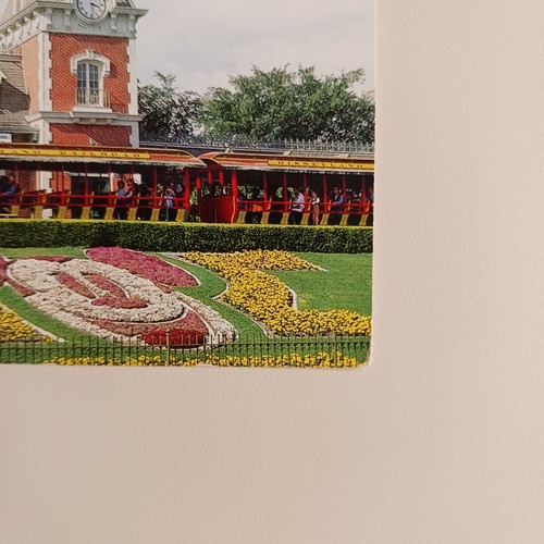 Postal del ferrocarril Disneyland Mickey In Flowers Main Street Station Disneyland - Imagen 6 de 8