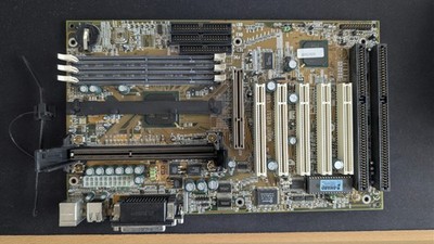 MAINBOARDS MSI MS6117 VER:1.1 LX6 SLOT1 SDRAM ATX Intel 440LX 2xISA 5xPCI 2xISA