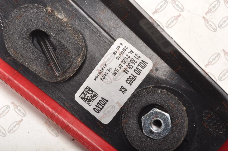 VOLVO V40 II 2.0 D4 190CV Luz Trasera Izquierda 31395844 - Imagen 4 de 4