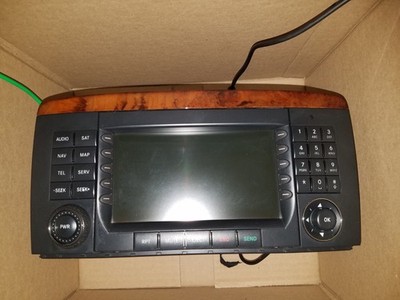 2006 TO 2012 MERCEDES W251 R320 R350 R500 HEAD UNIT COMMAND NAVIGATION RADIO CD