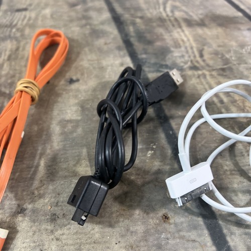 Lot Of 5USB Chargers for Old iPhone 4 4S iPod 1 2 3 4 Generation Apple And Mixed - Picture 5 of 6