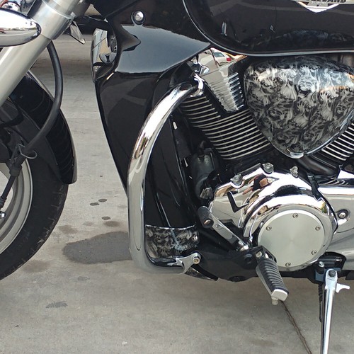 SUZUKI VZR1800 M1800R (2006-ON) pare-moteur chrome barres antichoc - Photo 4 sur 5
