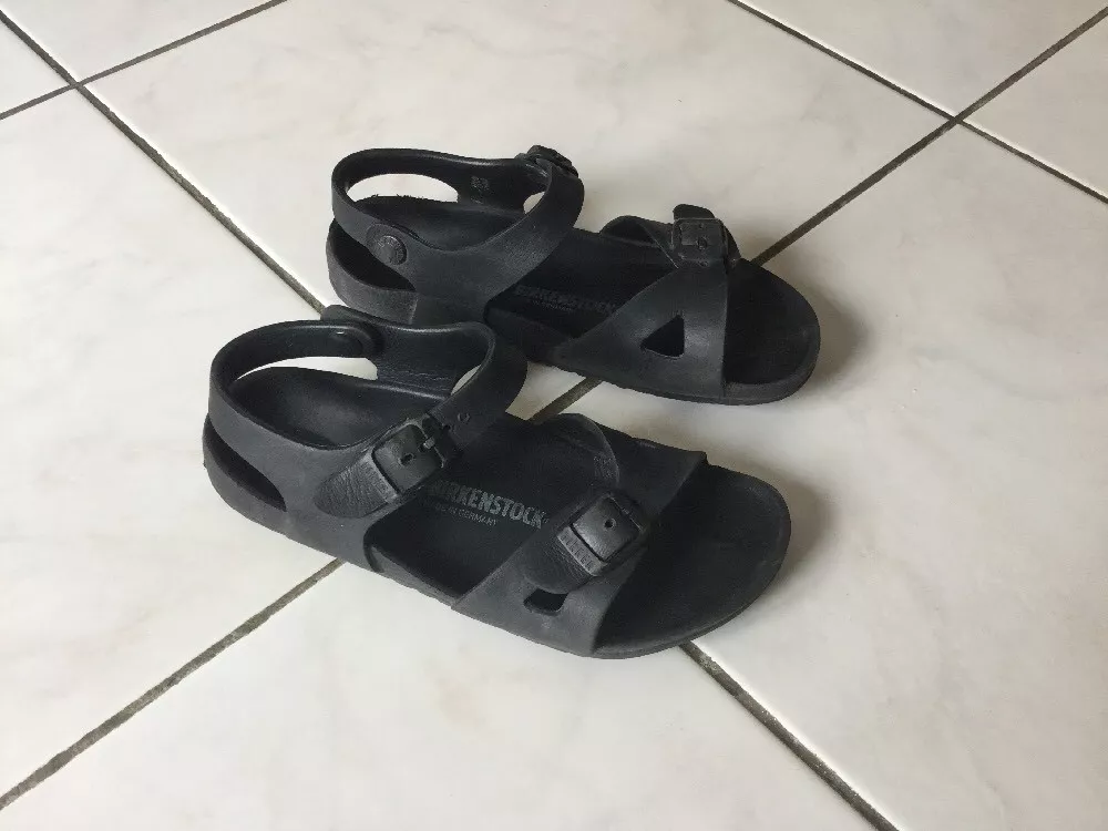 Sandales BIRKENSTOCK plastique noir pointure 32 eBay