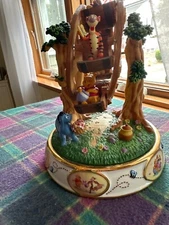 Winnie The Pooh - Hunny Of A Day Musical Ferris Wheel - Arleigh Elliott 2004