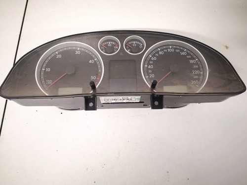 3b0920827a Tacho Tachometer Kombiinstrument  Volkswagen Passat DE1471154-73