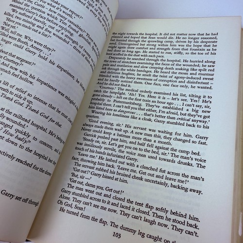 The Roar of Thunder Wilbur A. Smith – 1st Edition First Printing 1966 HC/DJ - Picture 7 of 11