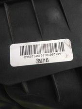 Used Air Cleaner Assembly Fits 2011 Chevrolet Silverado 2500 Pickup 6.0 Grade A