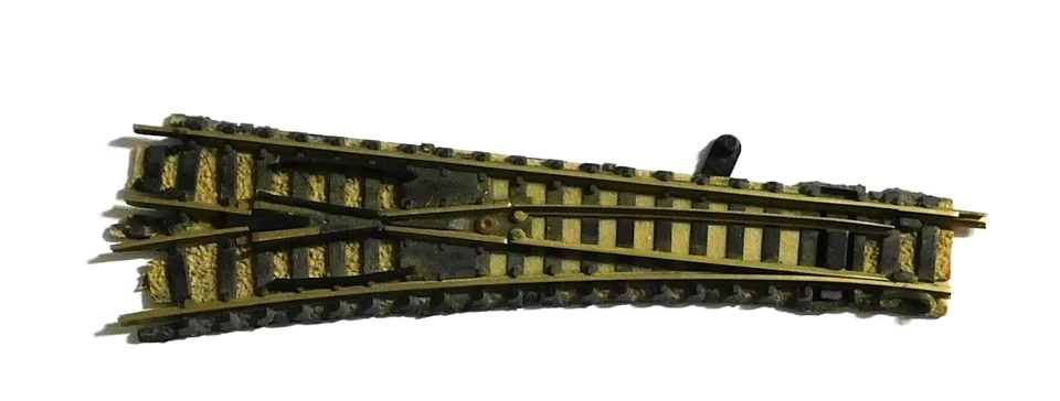 FLEISCHMANN 9170 LEFT HAND MANUAL POINT N GAUGE PROFI DAMAGED - Image 1 of 1