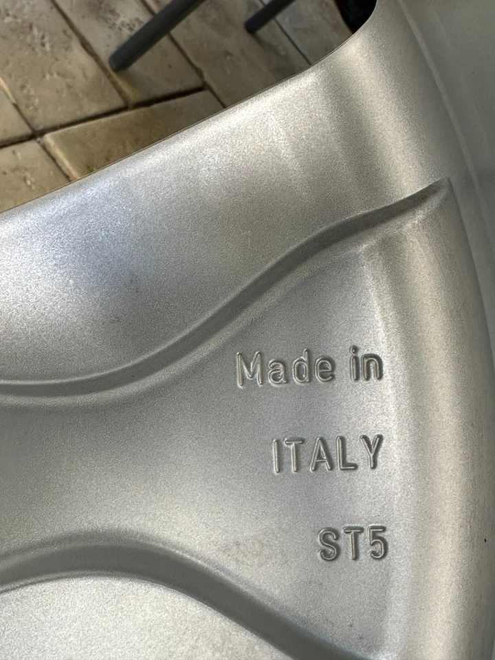 4 Winterräder Bridgestone 255/55 R19 ET34 für Audi E-tron - Bild 3 von 4