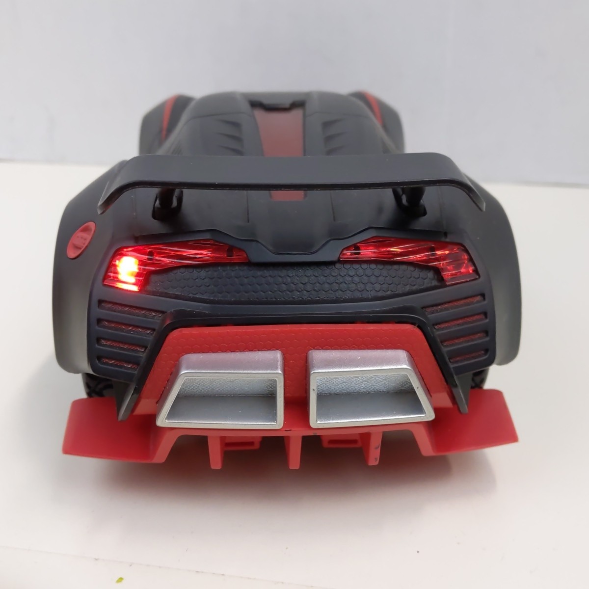 RideMakerz RC Sports Car 49MHz Remote Control w Battery Charger