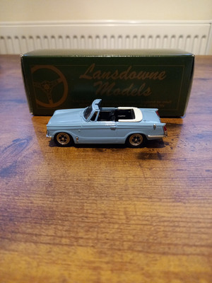 Lansdowne Models 1/43 Scale LDM19 - 1968 Triumph Vitesse Mk2 Top Down - Blue