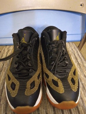 air jordan 11 green gum