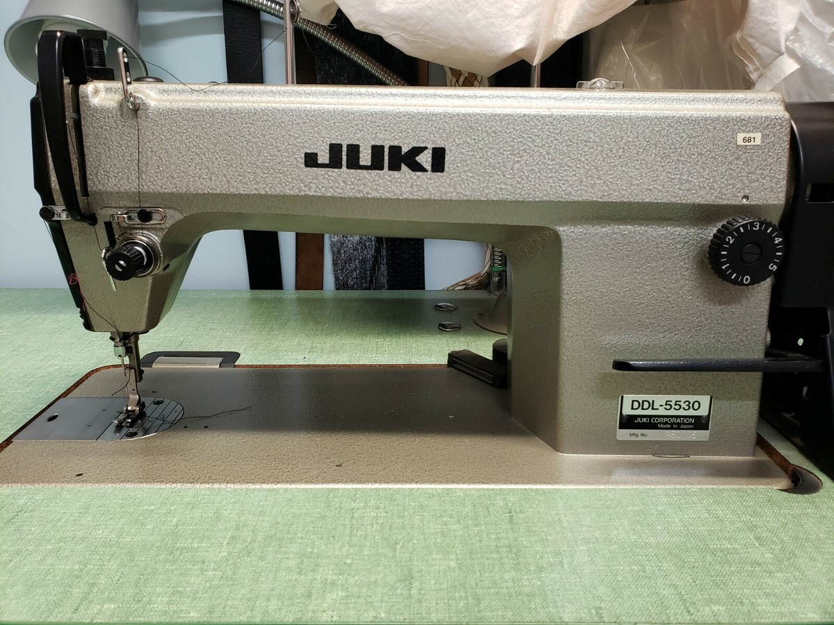 juki 5530 industrial sewing machine, medium length, tabletop, great  condition