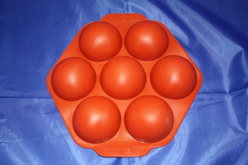 3Pcs Large Round Shape Semi Sphere Silicone Cake Mold 7 Holes Brown, Blue, Pink - Picture 7 of 9