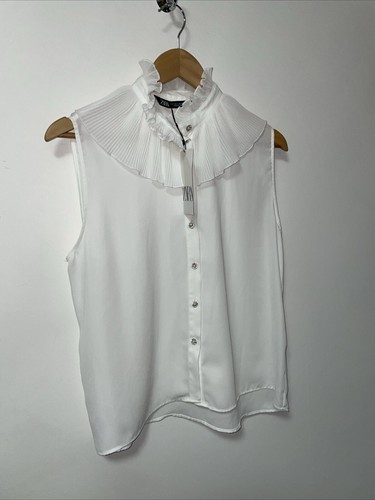 Brandneu mit Etikett Zara Juwel Knopf Chiffon Rüsche Shirt/Top/Bluse EUR L