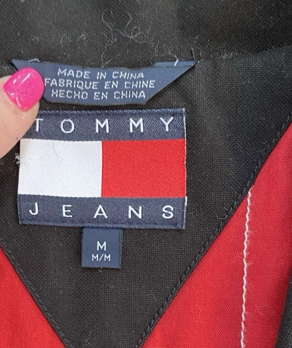 Abrigo Tommy Hilfiger Tommy Jeans Acolchado Negro Azul Rayas Guisante Hombre Mediano Foto 2 de 4