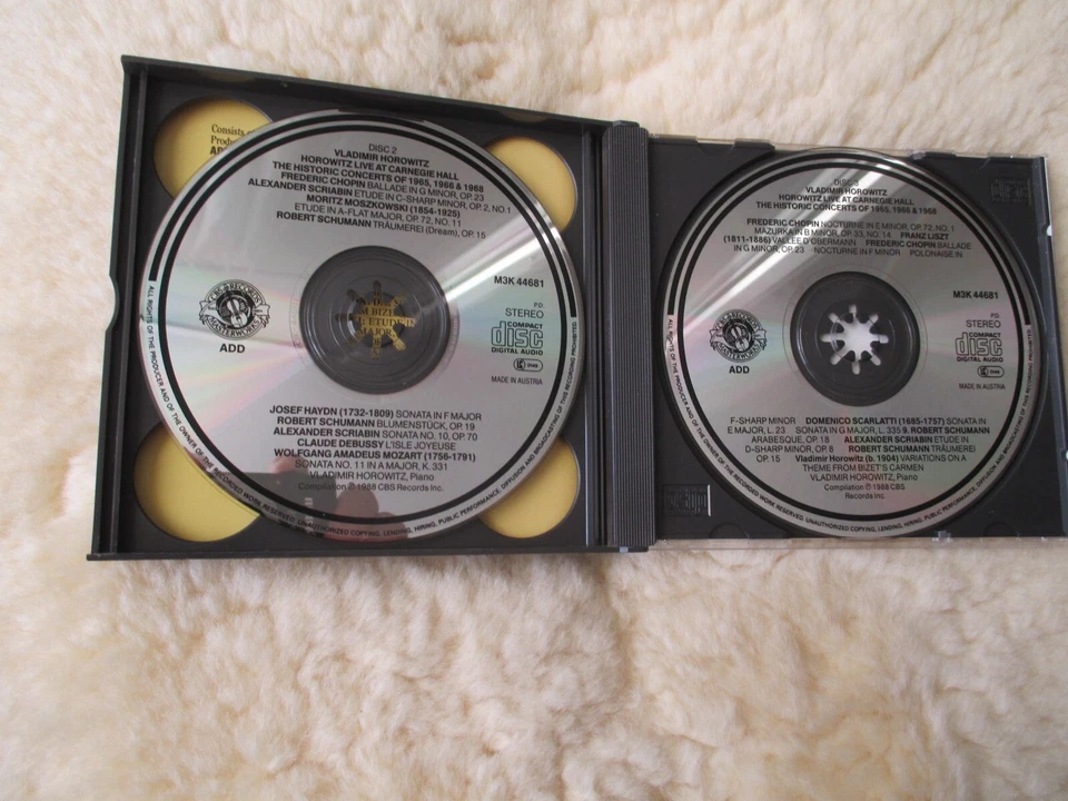 Vladimir Horowitz - Live At Carnegie Hall - The Historic Concerts - 3 CDs Box - Bild 3 von 4