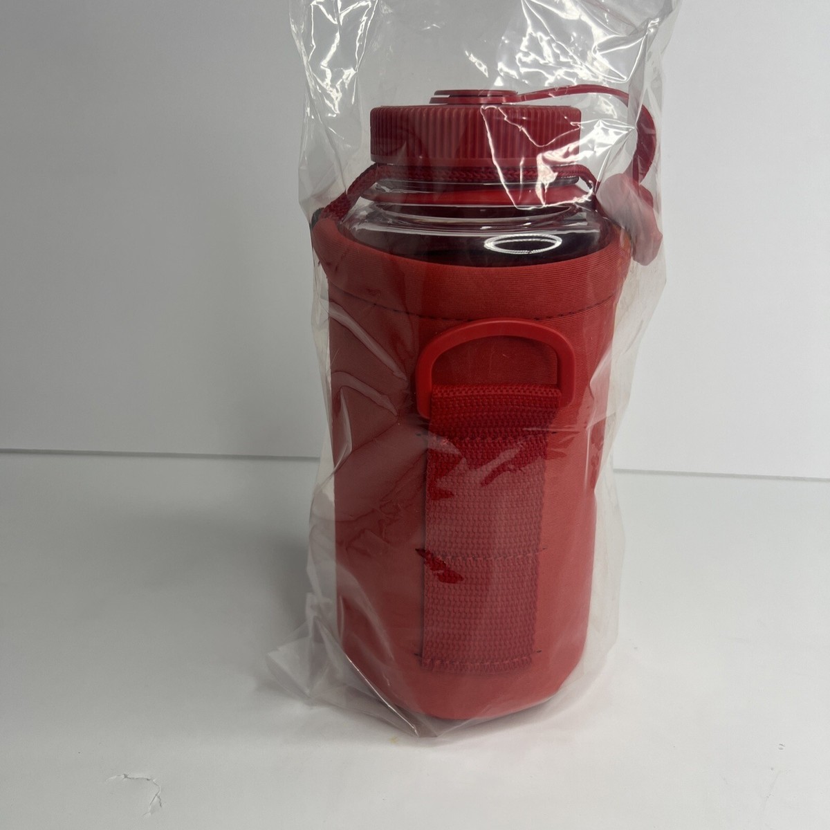 Supreme Nalgene 32oz Water Bottle SS20 | eBay Supreme Nalgene 32oz Water Bottle SS20 | eBay