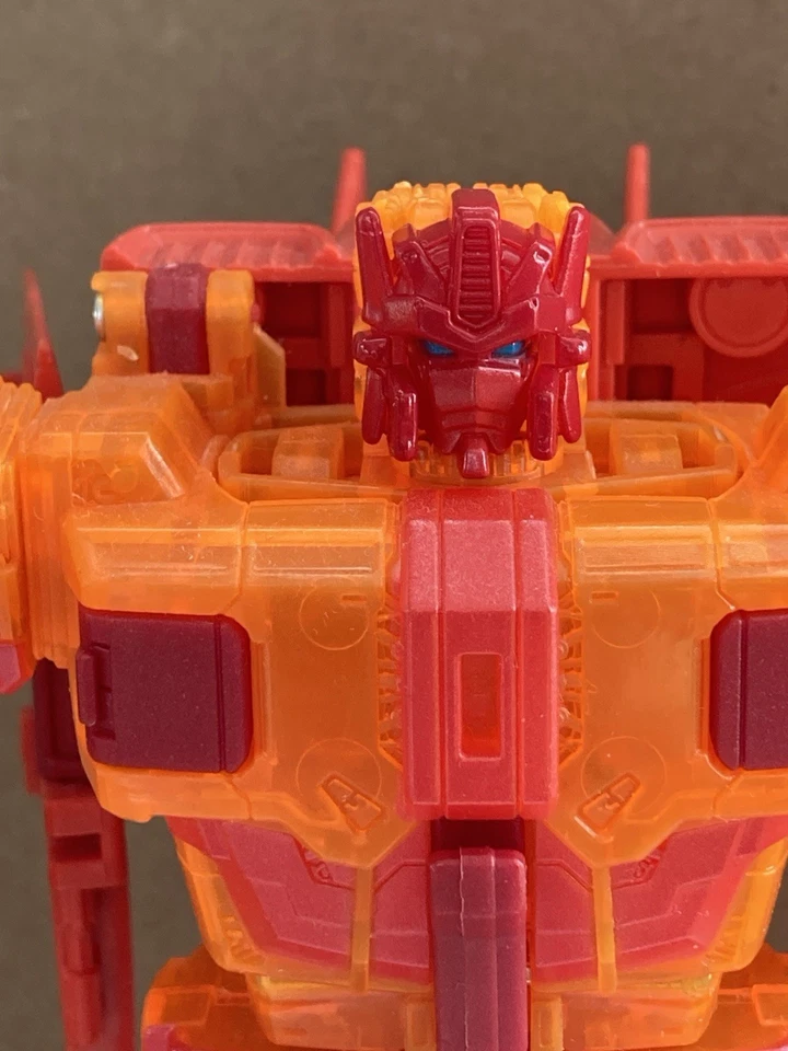 Transformers Titans Return Titan Force Sentinel Prime SDCC Exclusivo; Sin Armas Foto 3 de 4