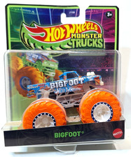 Hot Wheels Monster Truck Glow in the Dark Bigfoot