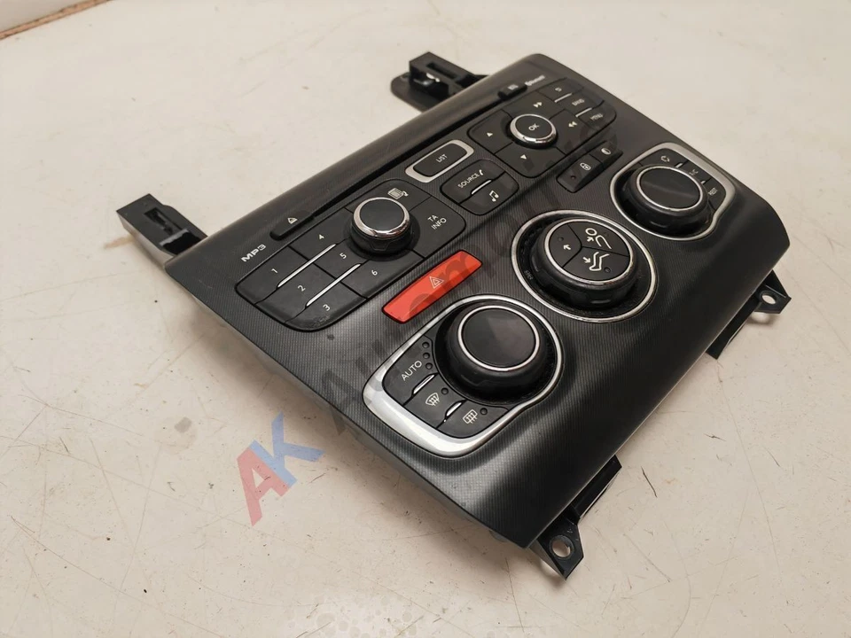 Citroen DS4 MK1 10-18 Digital Heater Media Radio Control Switch Panel 98040784XX - Image 2 of 4