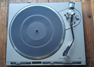Vintage Pioneer PL-400 Quartz-PLL Full Automatic Turntable As Is