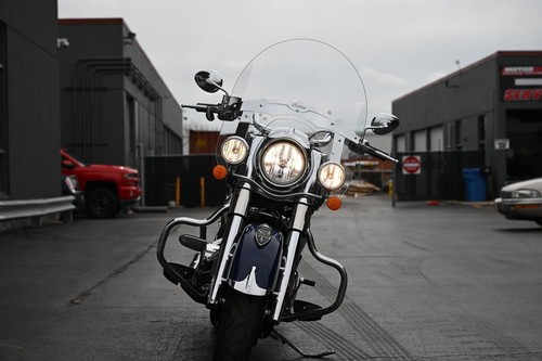 2014 Indian Motorcycle Chief Classic Springfield Blue - Picture 33 of 40