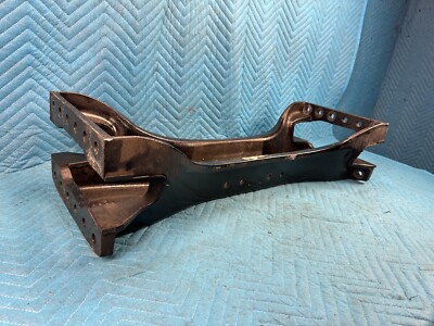 Peterbilt 579 Paccar Frame Crossmember 2020 OEM | eBay