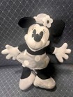 Disney Shanghai Black And White MINNIE Mouse Plush Toy 9” — photo 1