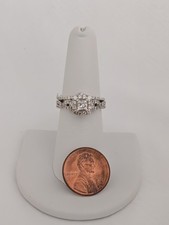 1 CTW Diamond Wedding Set 14K 5.5 Grams Retail Price 3999 Make Me An Offer 