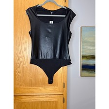 Express Body Contour Faux Leather Scoop Neck Bodysuit Black Large NWT