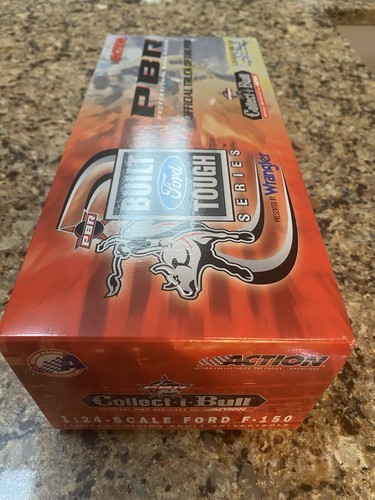 1/24 ACTION COLLECTIBLES 2004 FORD F-150 PBR TRUCK OF THE YEAR - Picture 4 of 6