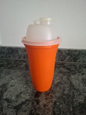 Tupperware vintage ''Mix-Fix'' Mixbecher mit Einsatz 