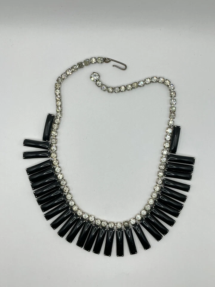 Lote de bisutería vintage de diamantes de imitación de vidrio negro collar pulsera pendientes Foto 2 de 4