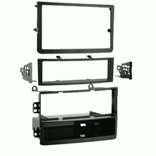 Metra 99-7602 Double DIN Black Stereo Dash Kit for 2006-2009 Nissan 350Z