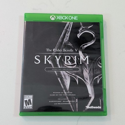 The Elder Scrolls V: Skyrim Special Edition (Xbox One, 2016) w/ Poster