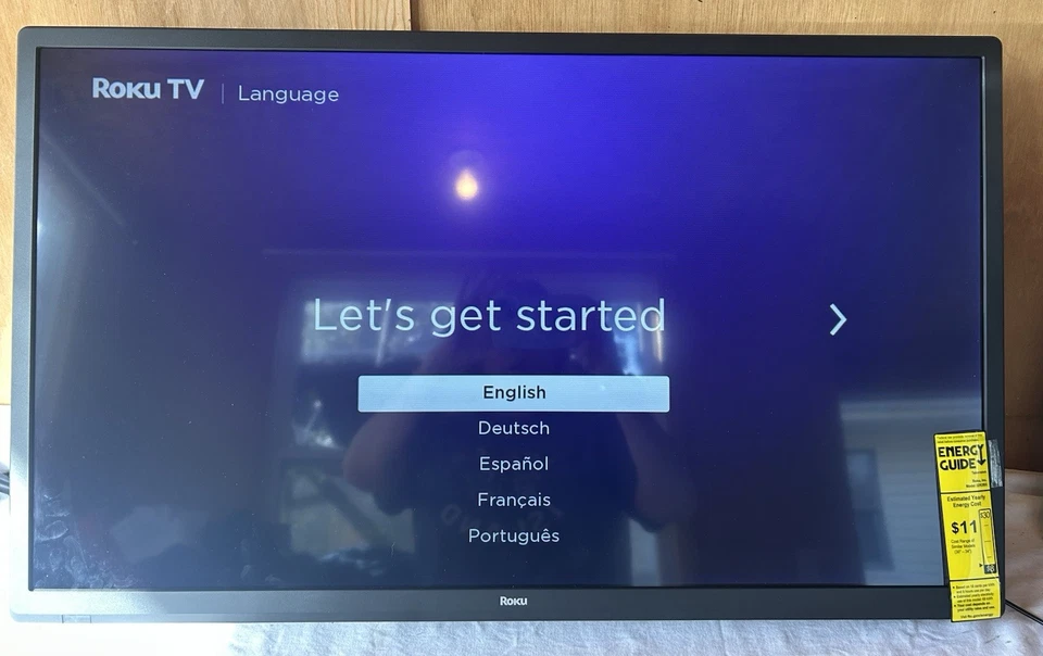 Roku Smart TV 720p 32-inch - Image 4 of 4