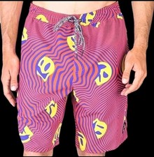 Neff Swim Trunks Board Shorts Mens XXL Daily Hot Tub Warped Smiley Beach NWT