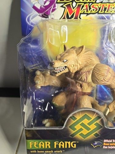 Duel Masters Fear Fang Action Figure - Picture 2 of 8