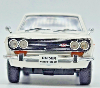 1:24 Datsun Bluebird Tizoc 410 1964 Ixo Salvat Diecast Voiture