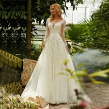 Boho Wedding Dresses Long Sleeve V-Neck Appliques Lace Illusion Back A-line Gown
