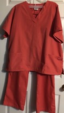 UA Butter Soft Pumpkin Short Sleeve Lge Scrub Top Matching Medium Scrub Pants
