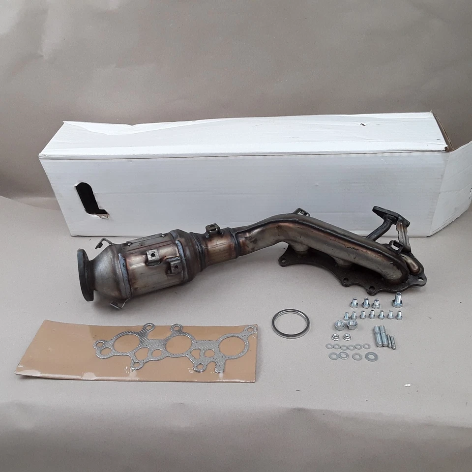 Dorman 674-305 Exhaust Manifold Fits Toyota 4Runner FJ Cruiser (2013 2014-2019) - Image 2 of 4