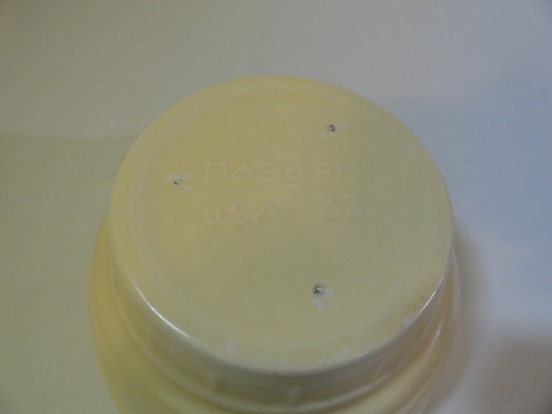 Haeger Pottery Butter Yellow Bowl #33 - Picture 3 of 4