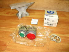 Allen Bradley 800T-FC16F *NEW* Push Button Green Red Dual