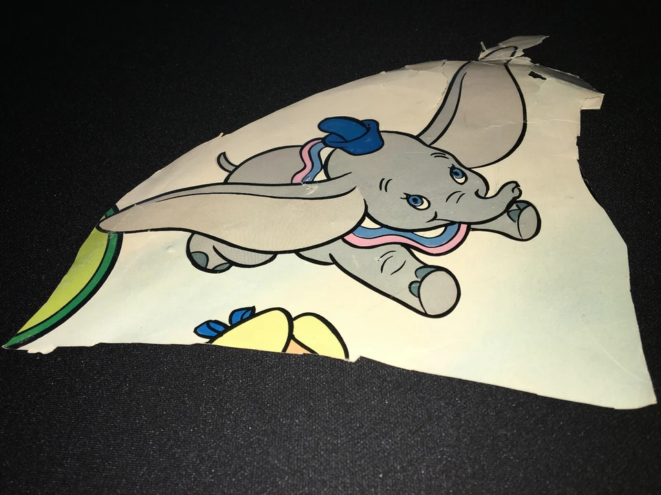 PAPEL PINTADO DISNEY VINTAGE Habitación Bebé Niños DECORACIÓN GUARDERÍA DUMBO Artesanía Decoupage Foto 3 de 4