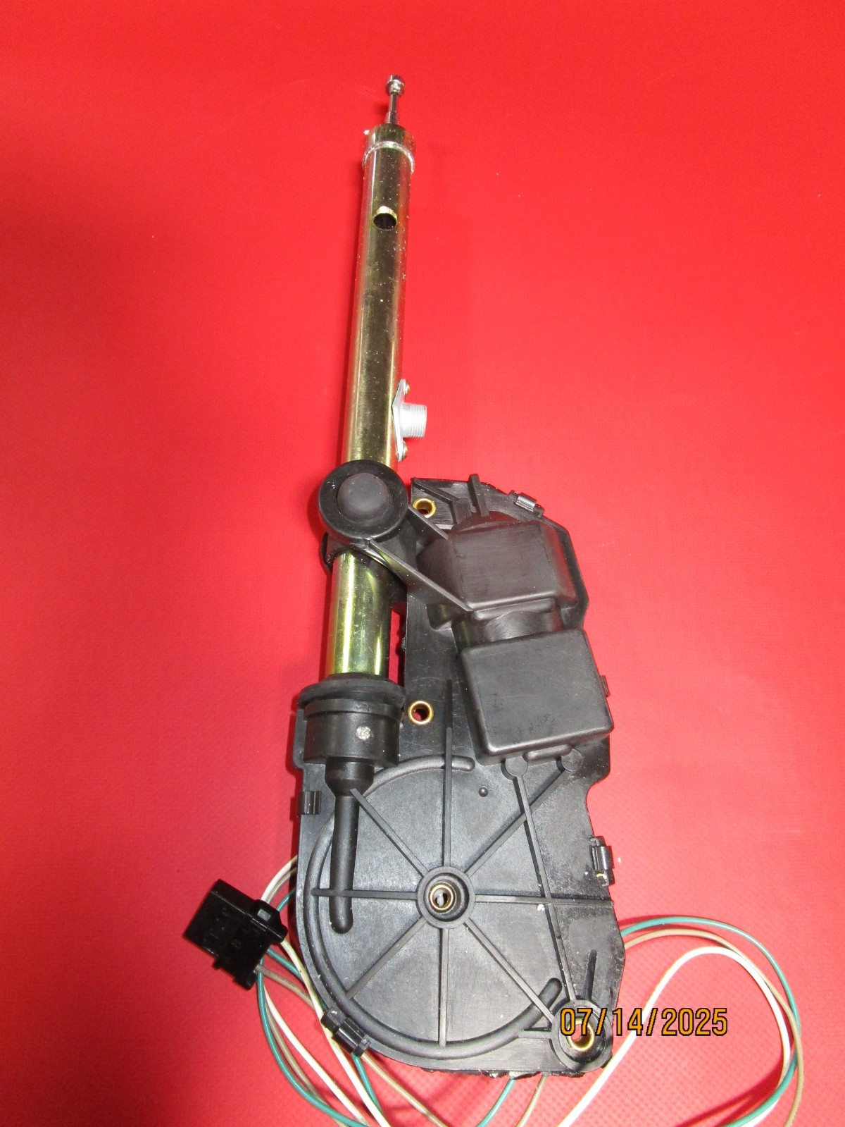 1984-1987  CORVETTE  NEW POWER ANTENNA