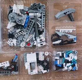 Lego Technic Slammer Turbo 8242 And Mindstorms R2d2 No Instructions No Box