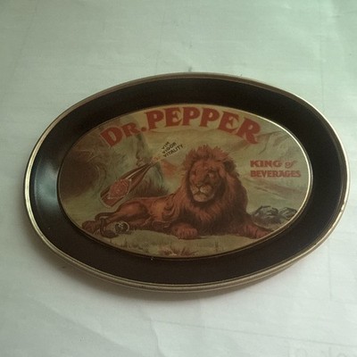 Vintage 1979 Dr Pepper King Of Beverages Lion Oval Tin Metal Tip Tray